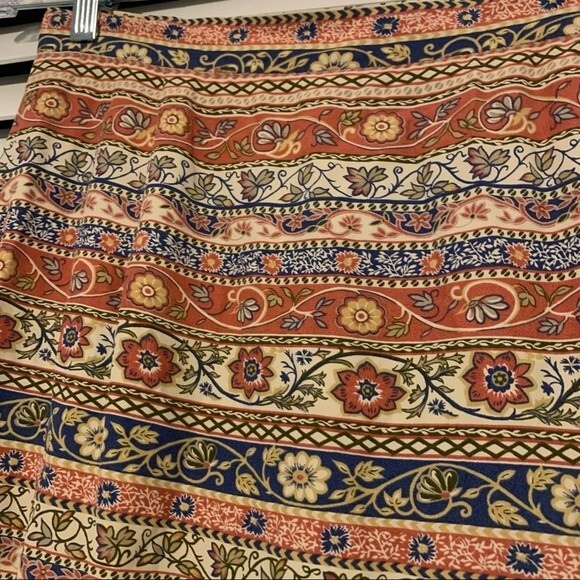 Vintage Boho Talbots Printed Faux Wrap Skirt 100% Rayon Size 10 Made in USA - Picture 3 of 9